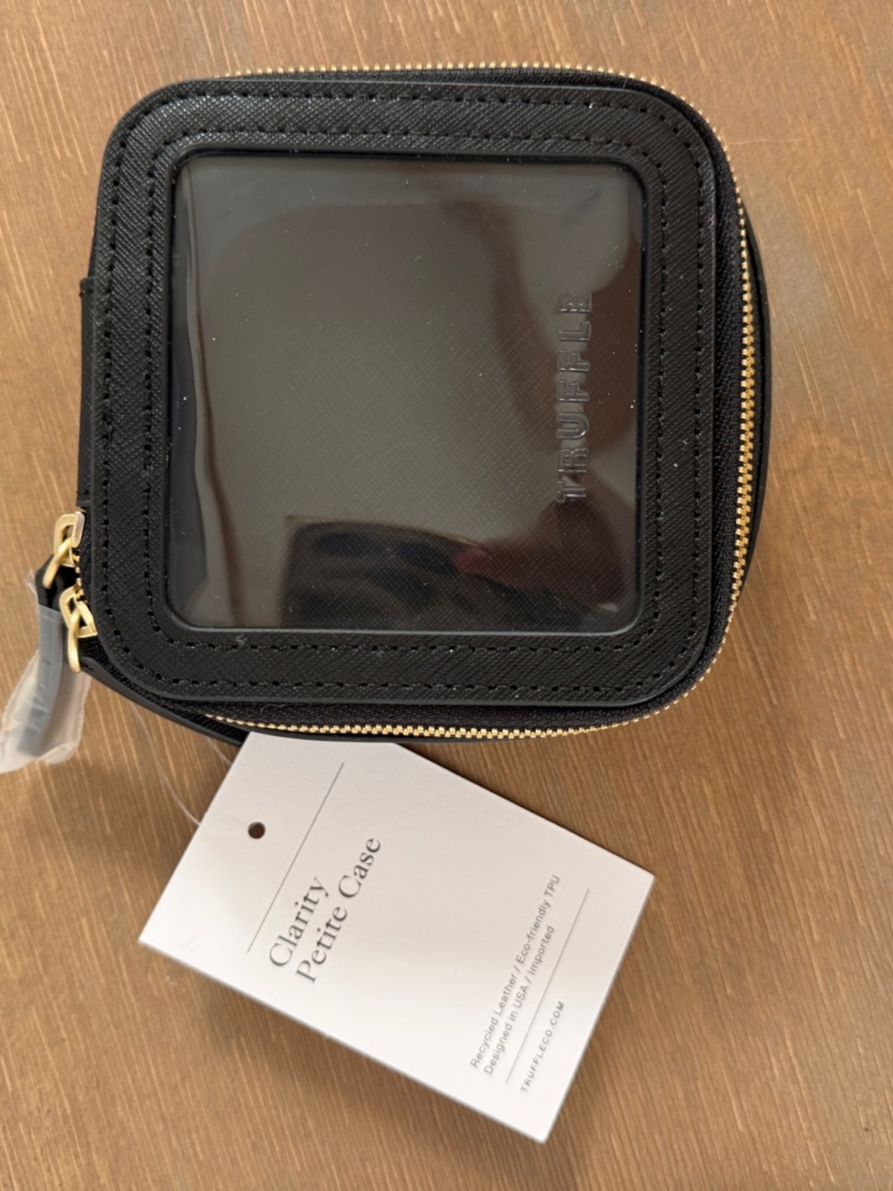 Truffle Clarity Petite Case in Black. NWT